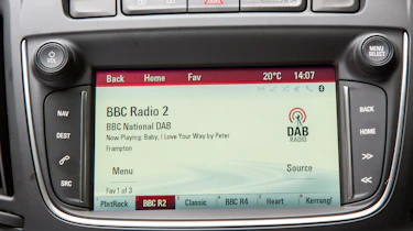 Vauxhall Zafira Tourer 2016 screen
