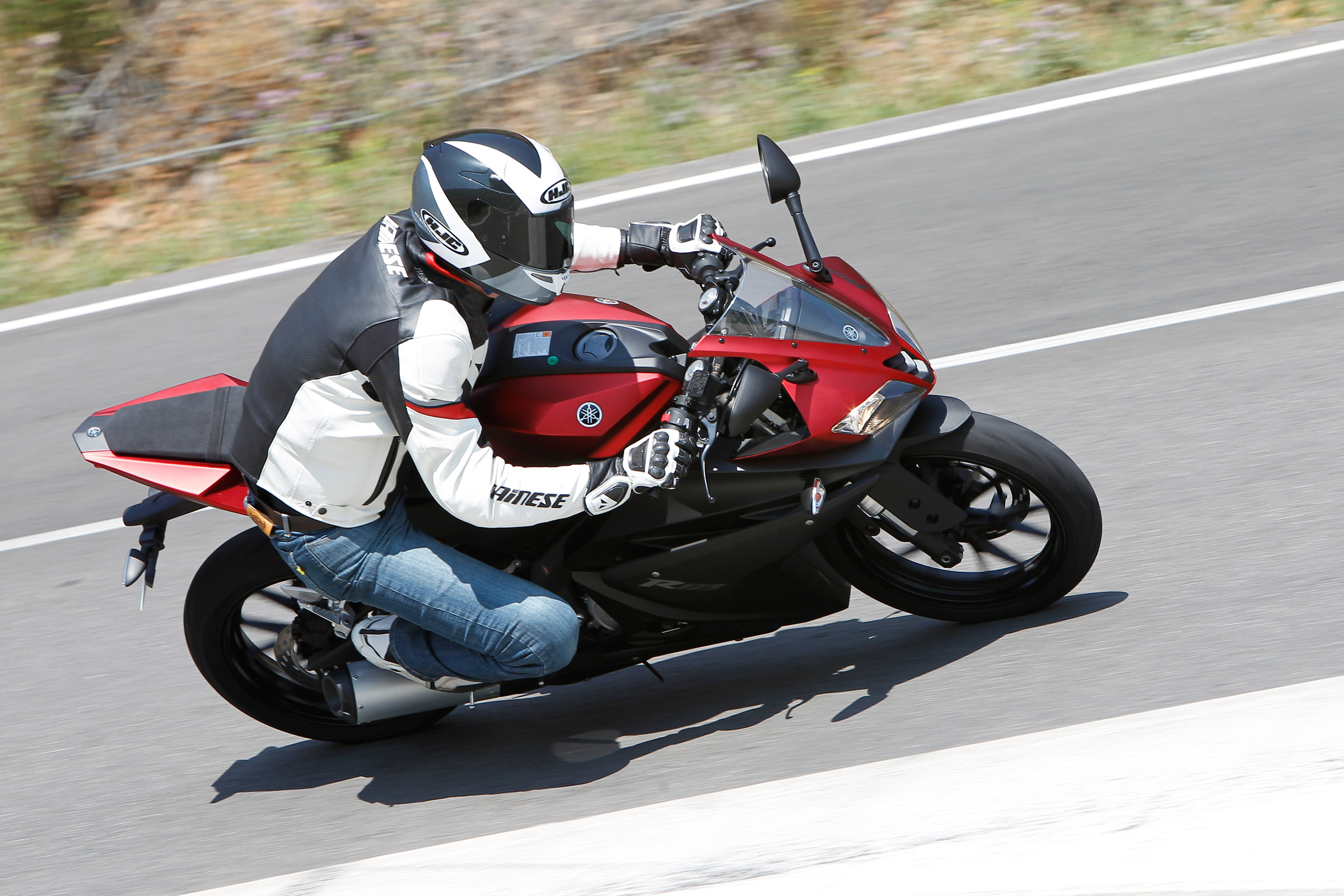 Yamaha YZF-R125 
