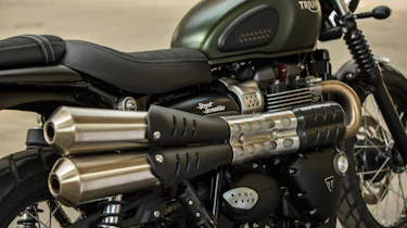 Triumph Street Scrambler review - exhaust