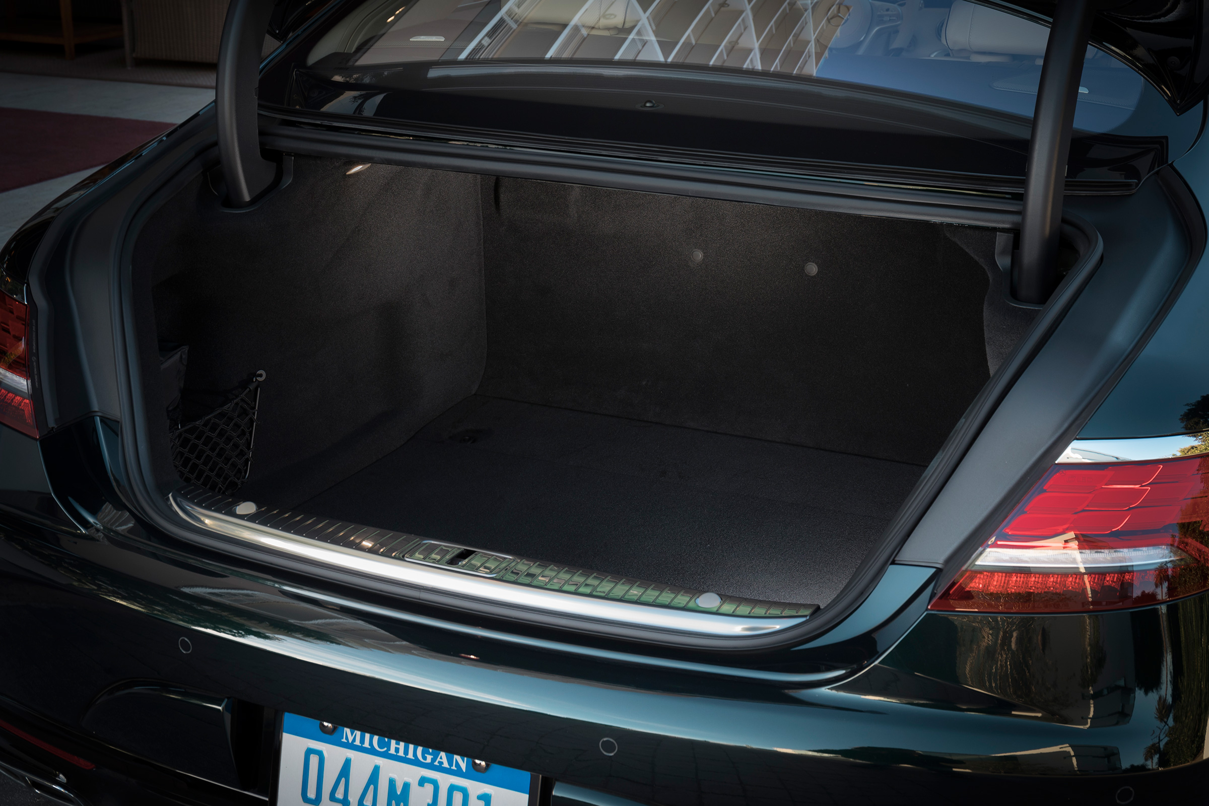 Mercedes S-Class coupe - boot