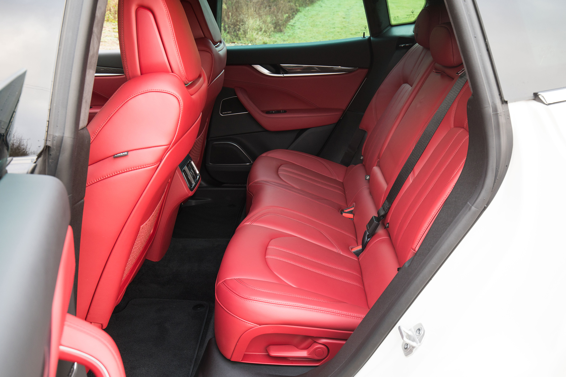 Maserati Levante S - back seats