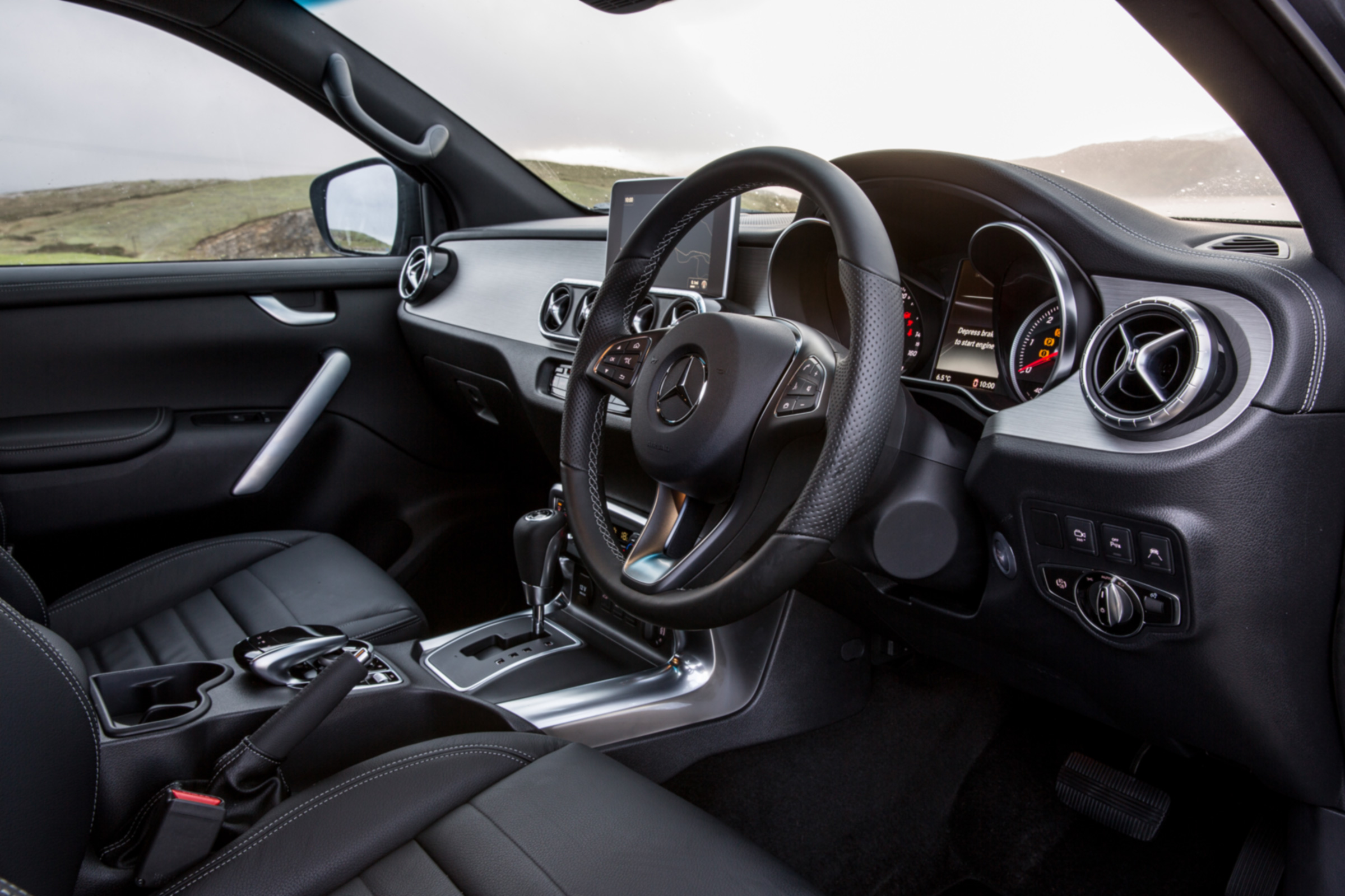 Mercedes X-Class review - interior driver