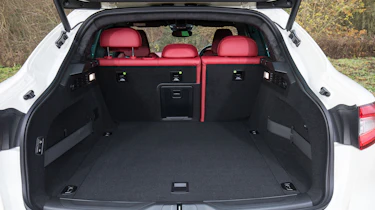 Maserati Levante S - boot