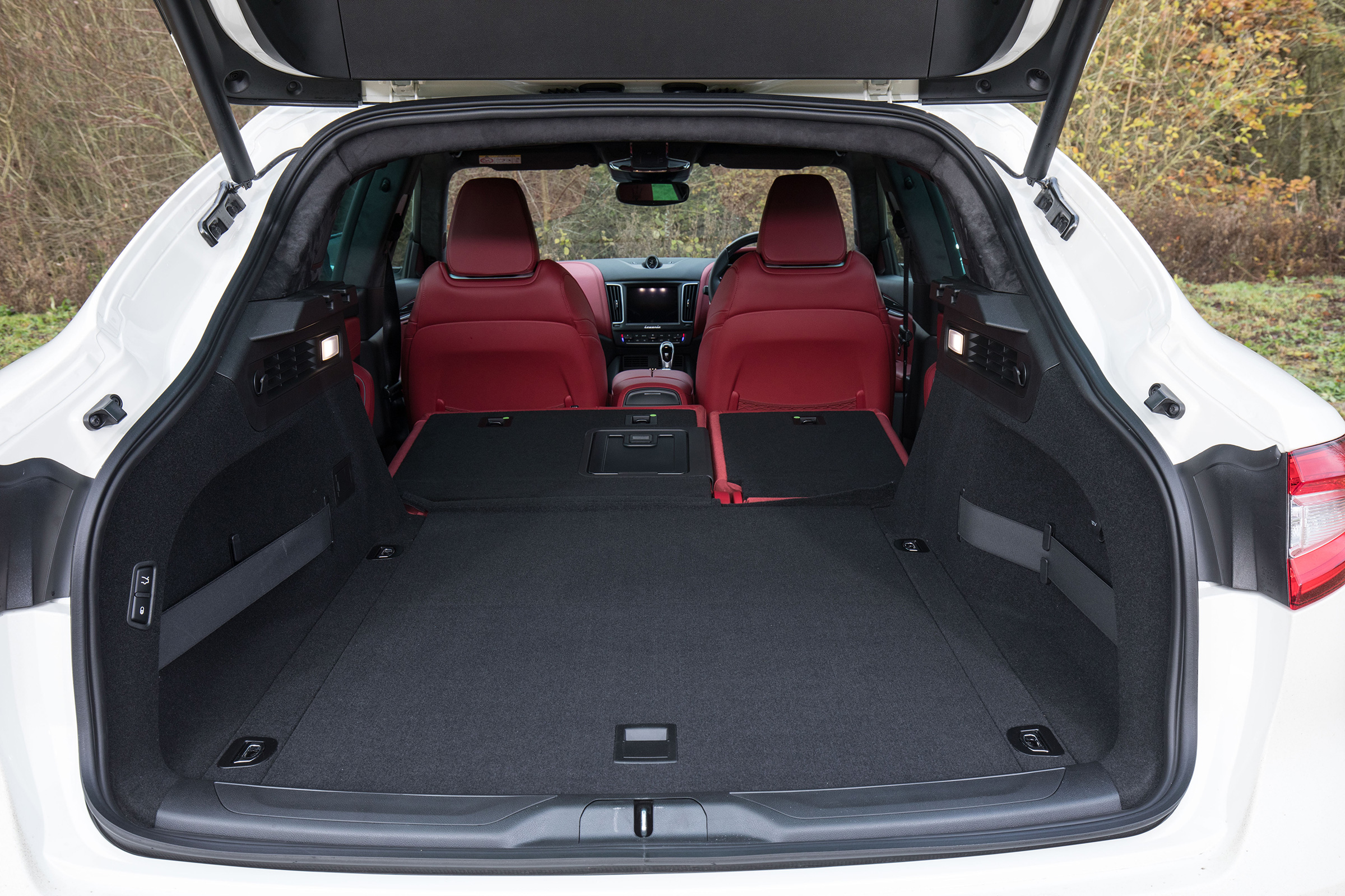 Maserati Levante S - boot