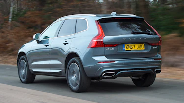 Volvo XC60 - rear