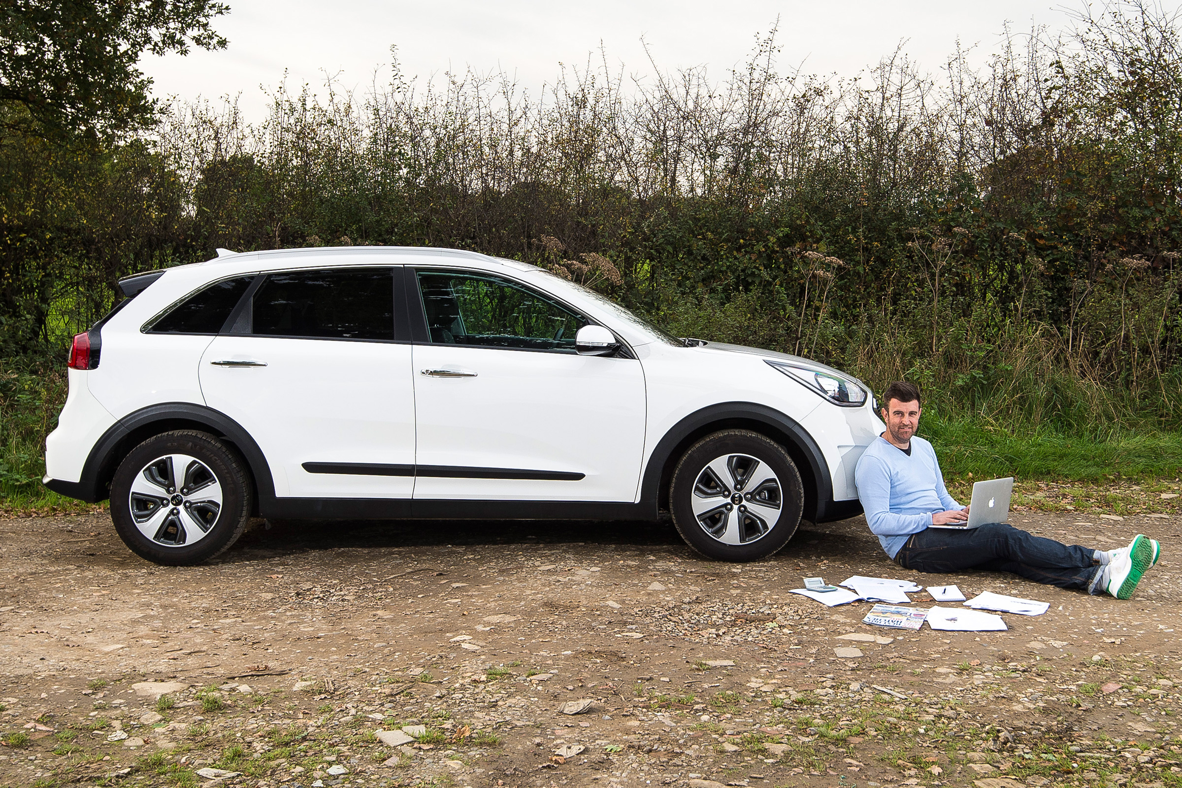 Kia Niro - side
