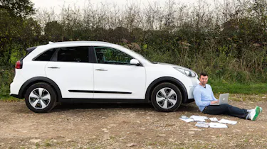 Kia Niro - side