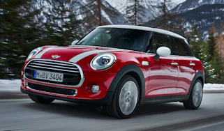 MINI Cooper D Auto - front
