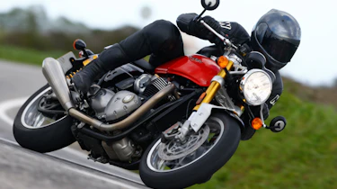 Triumph Thruxton R review - front