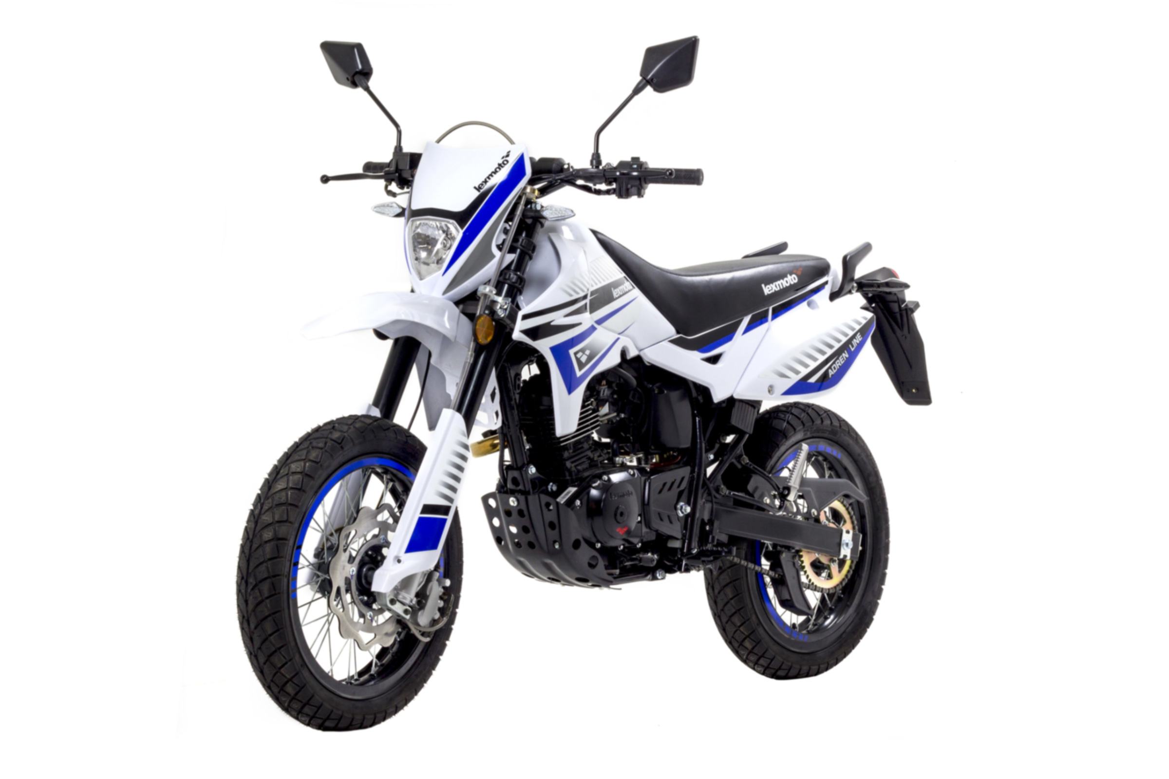 Lexmoto Adrenaline 125 efi review - front quarter
