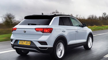 Volkswagen T-Roc - rear