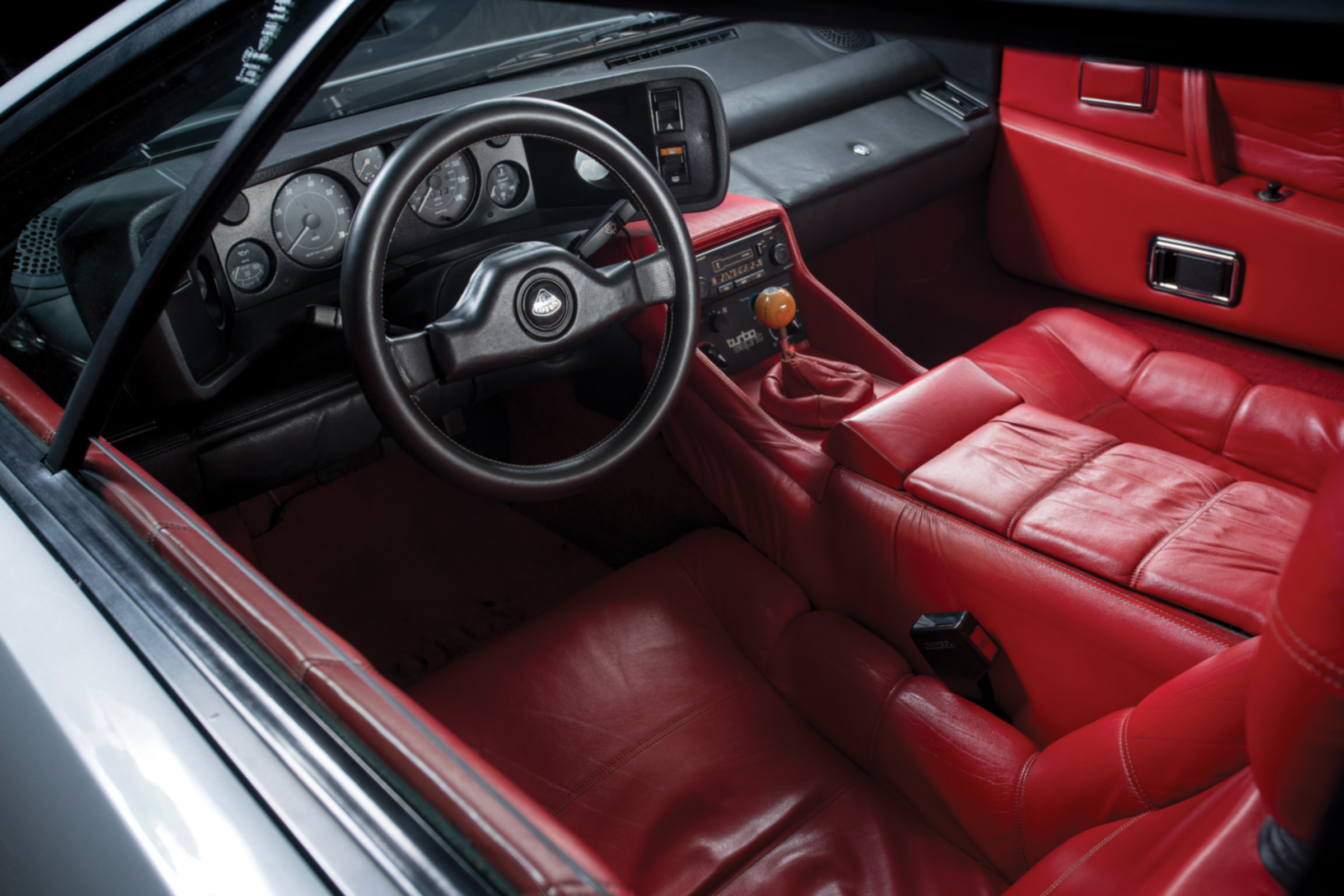 Cool cars: the top 10 coolest cars - Lotus Esprit interior