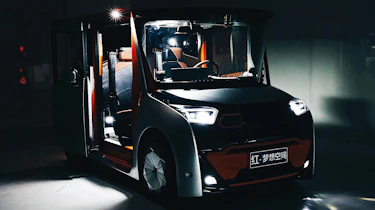 REDS EV - front