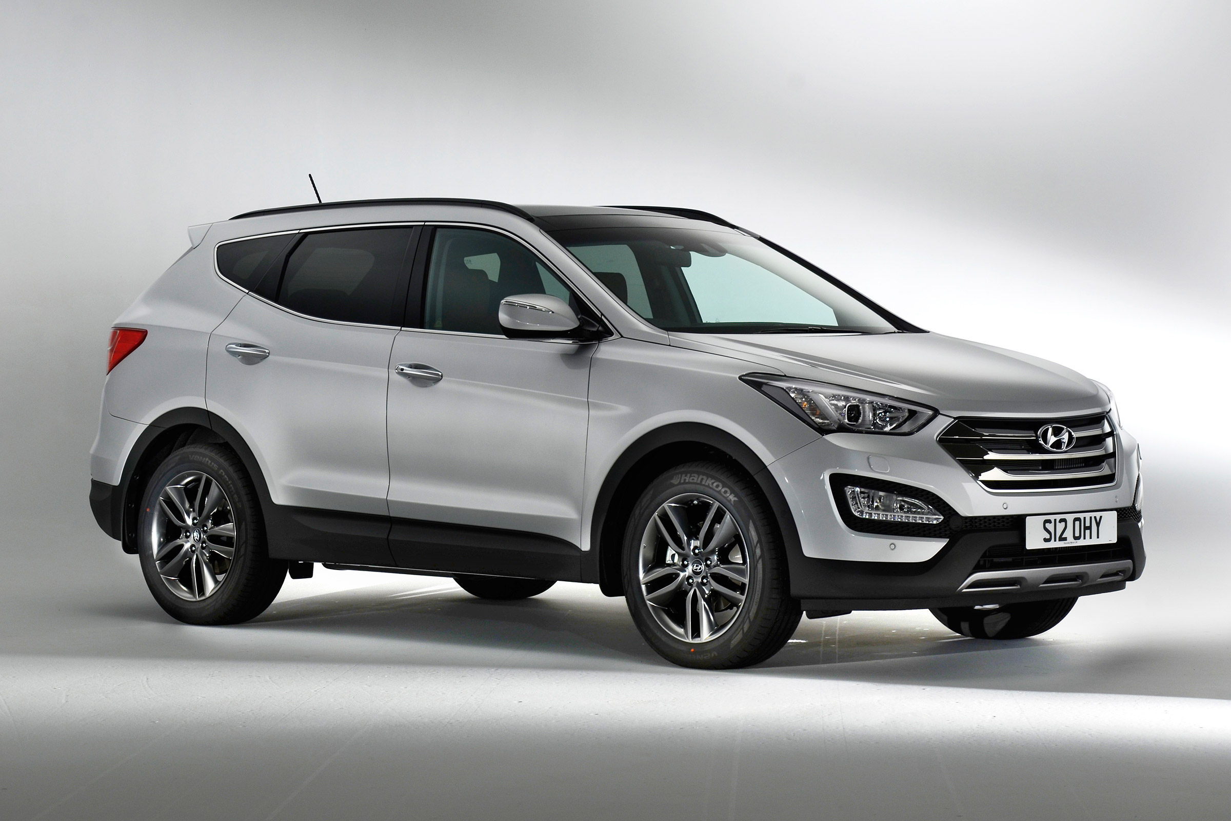 Used Hyundai Santa Fe - front