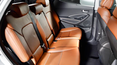 Used Hyundai Santa Fe - rear seats