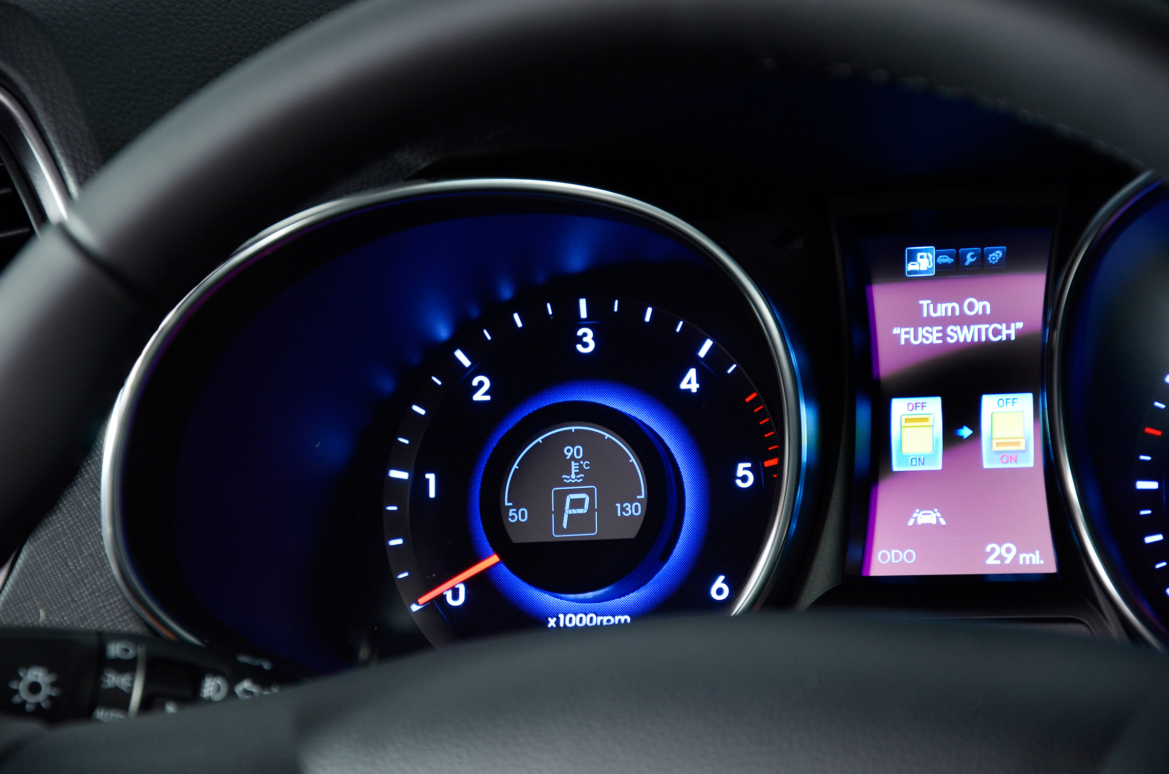 Used Hyundai Santa Fe - dials