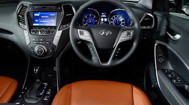 Used Hyundai Santa Fe - dash