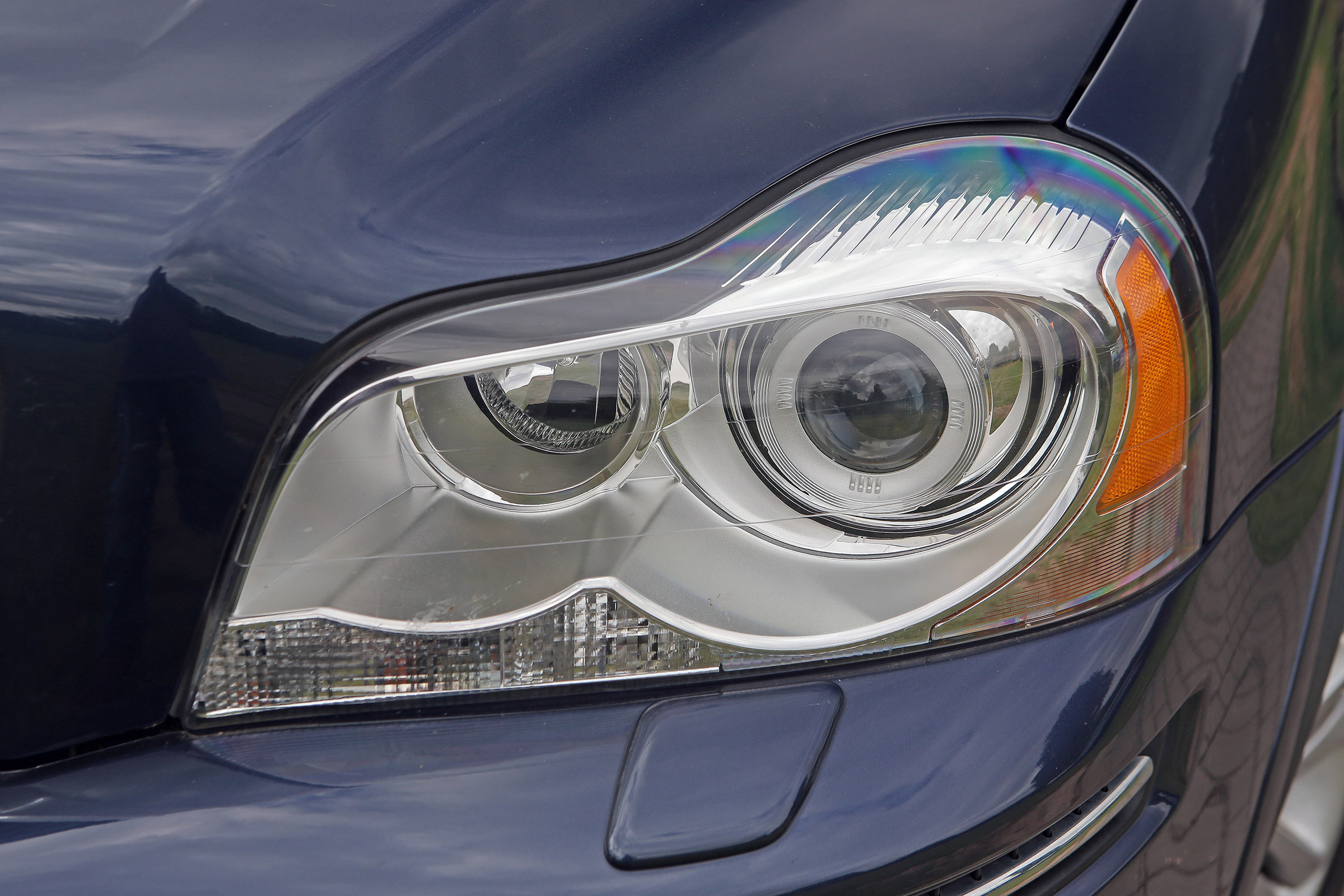Used Volvo XC90 - front light