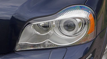 Used Volvo XC90 - front light