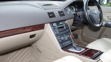 Used Volvo XC90 - cabin