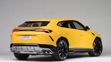 Lamborghini Urus - studio rear