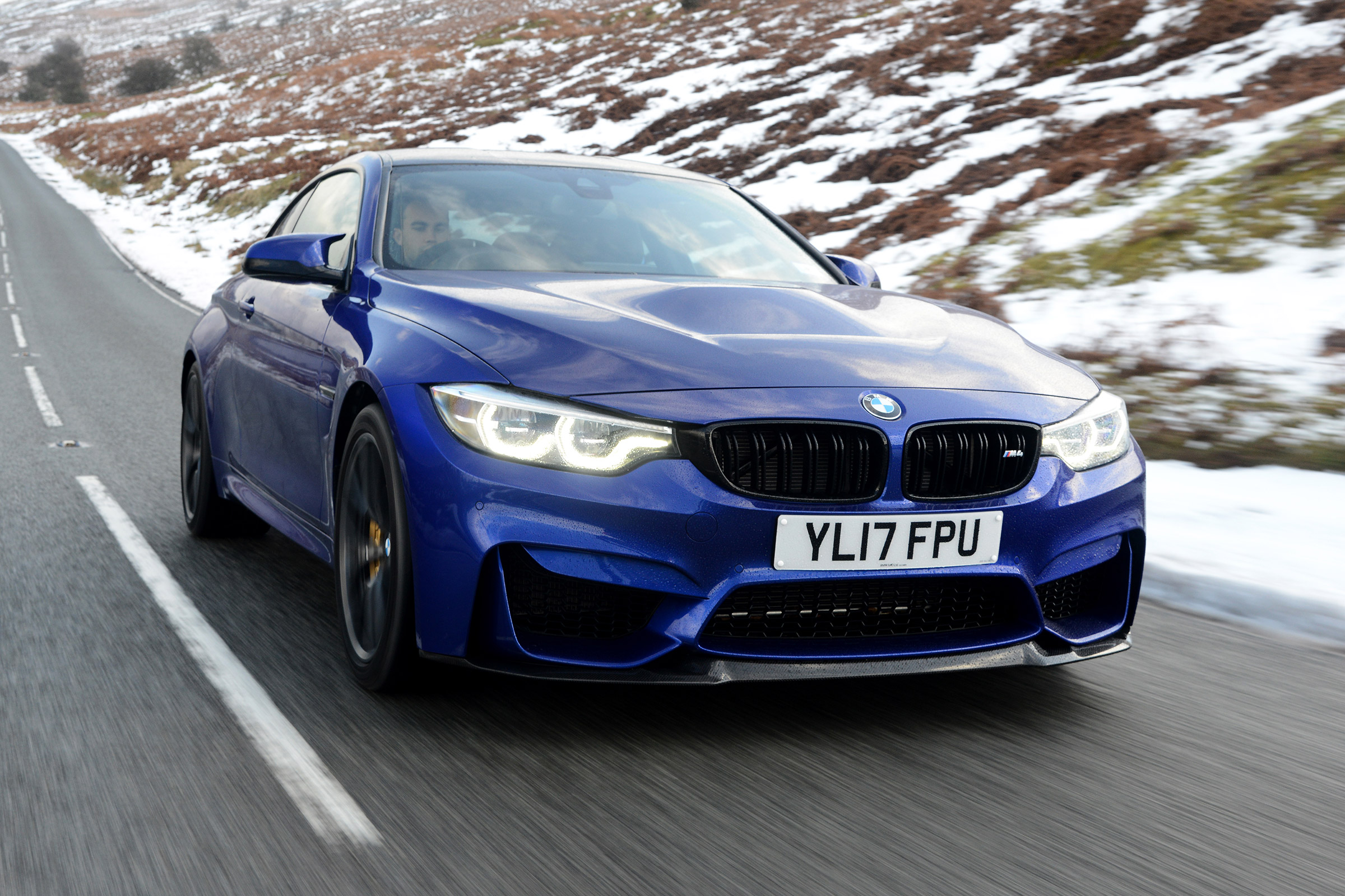 BMW M4 CS - front