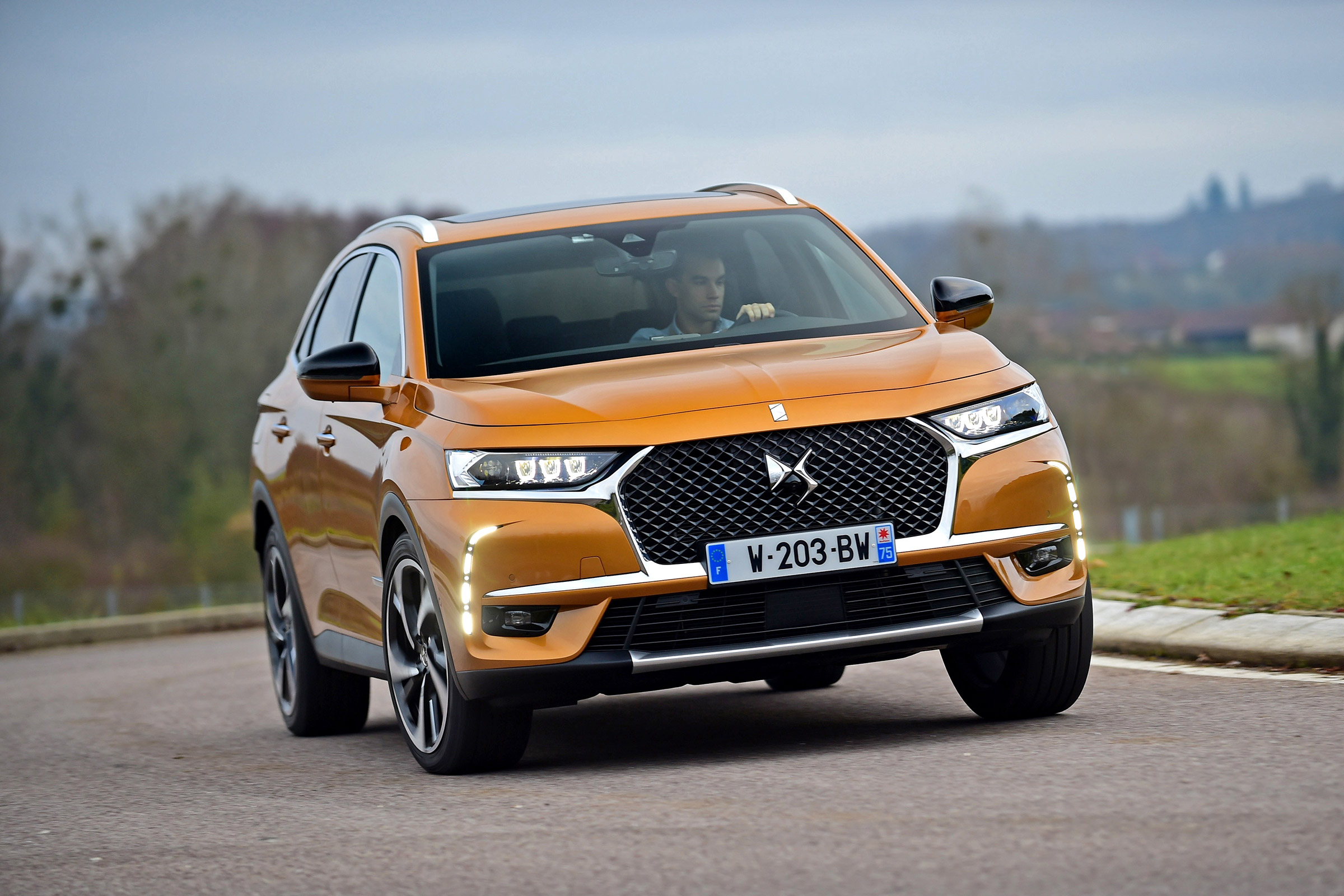 DS 7 Crossback - front