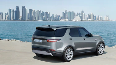 Land Rover Discovery Commercial