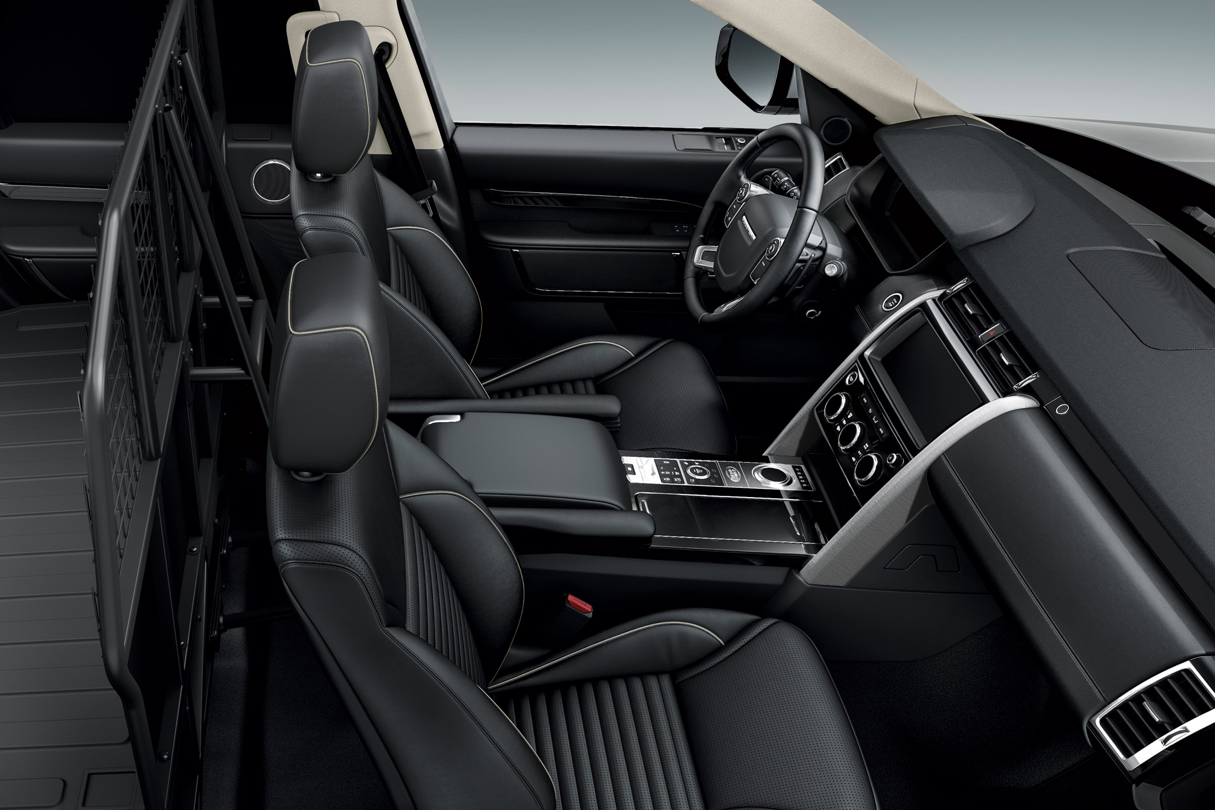 Land Rover Discovery Commercial cabin