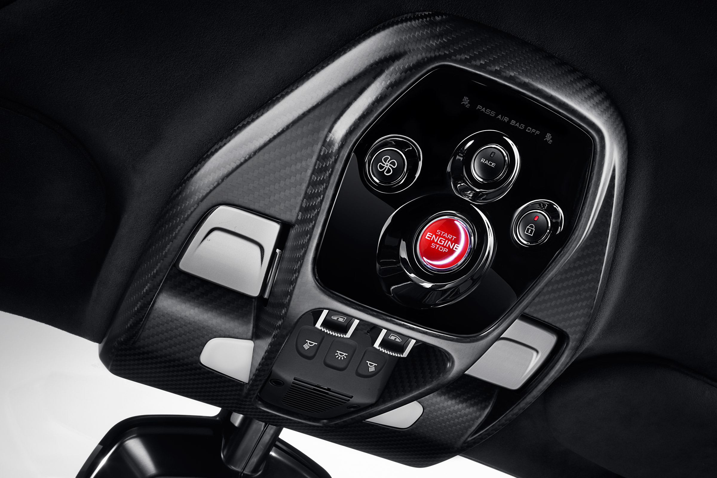 McLaren Senna - cabin detail