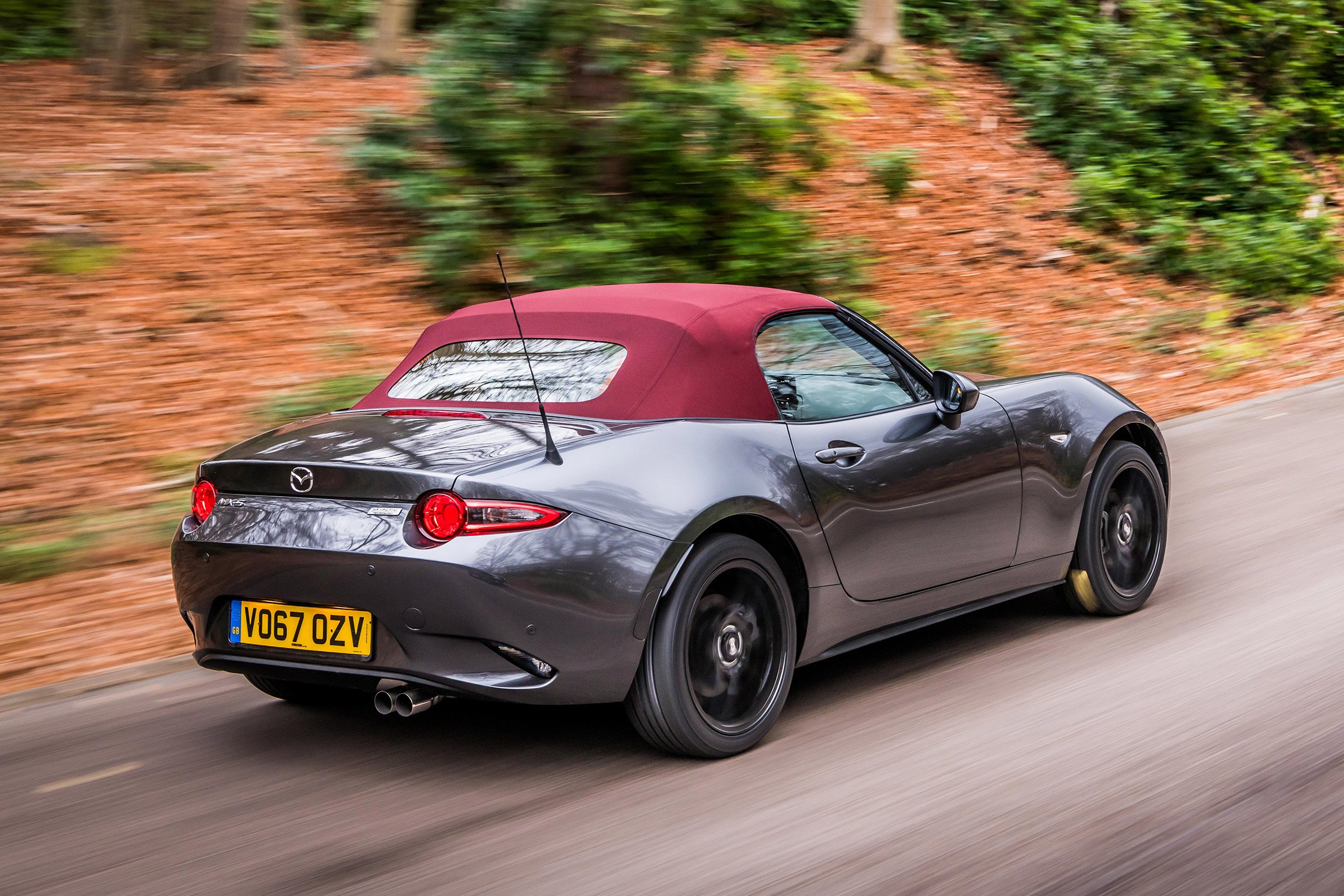 Mazda MX-5 Z-Sport - rear
