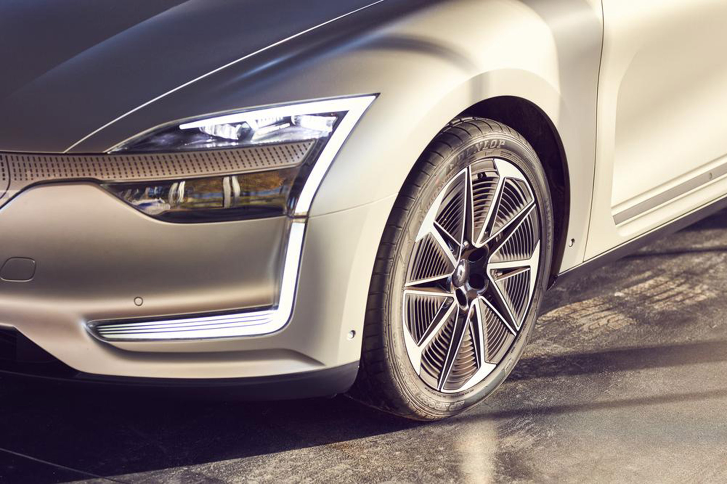 Renault Symbioz concept - front detail