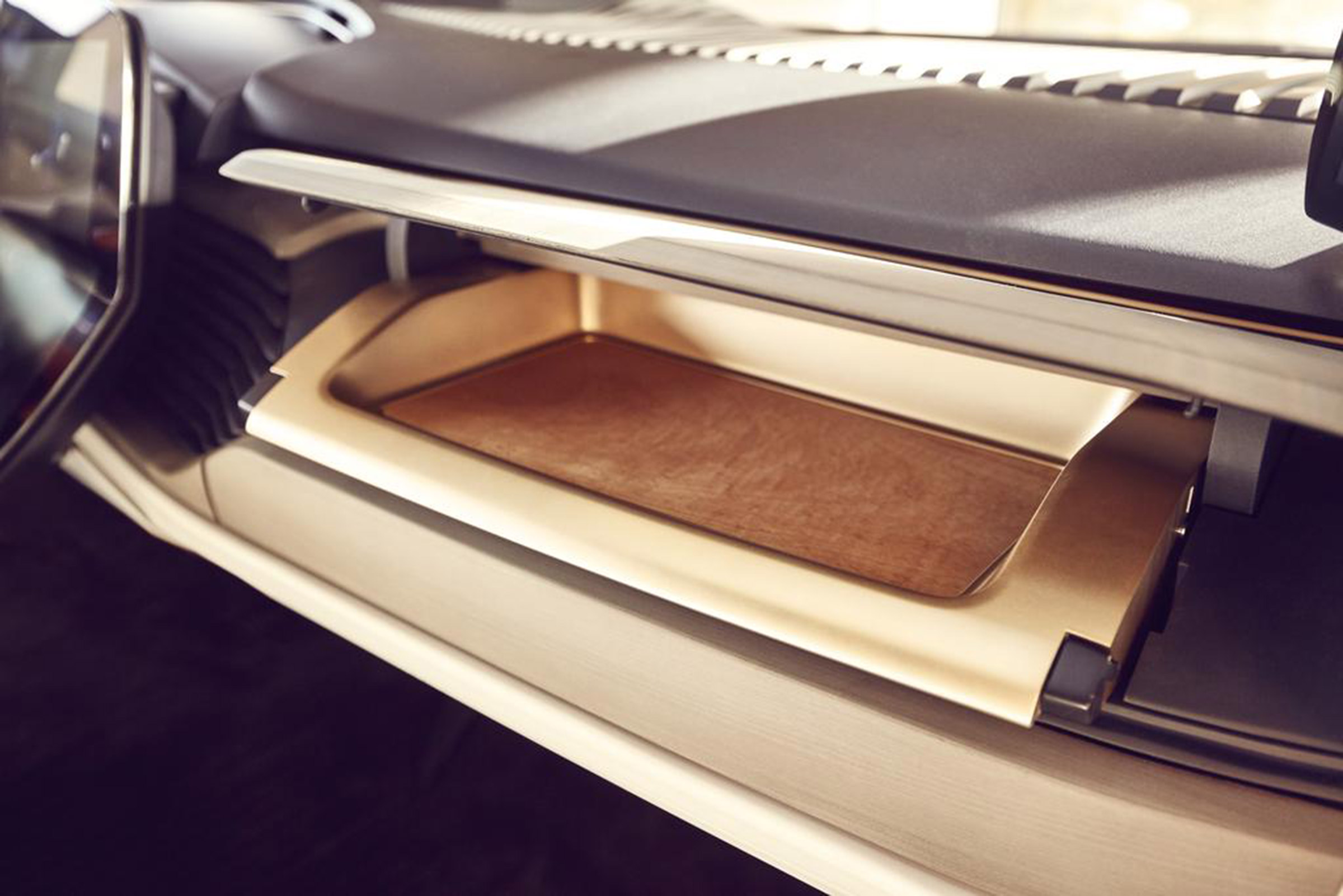 Renault Symbioz concept - storage