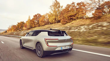 Renault Symbioz concept - rear tracking