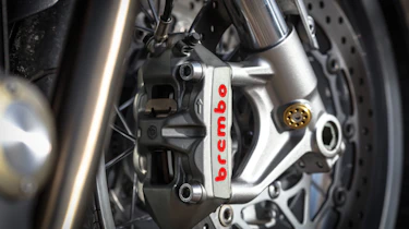 Triumph Thruxton R review - front wheel package