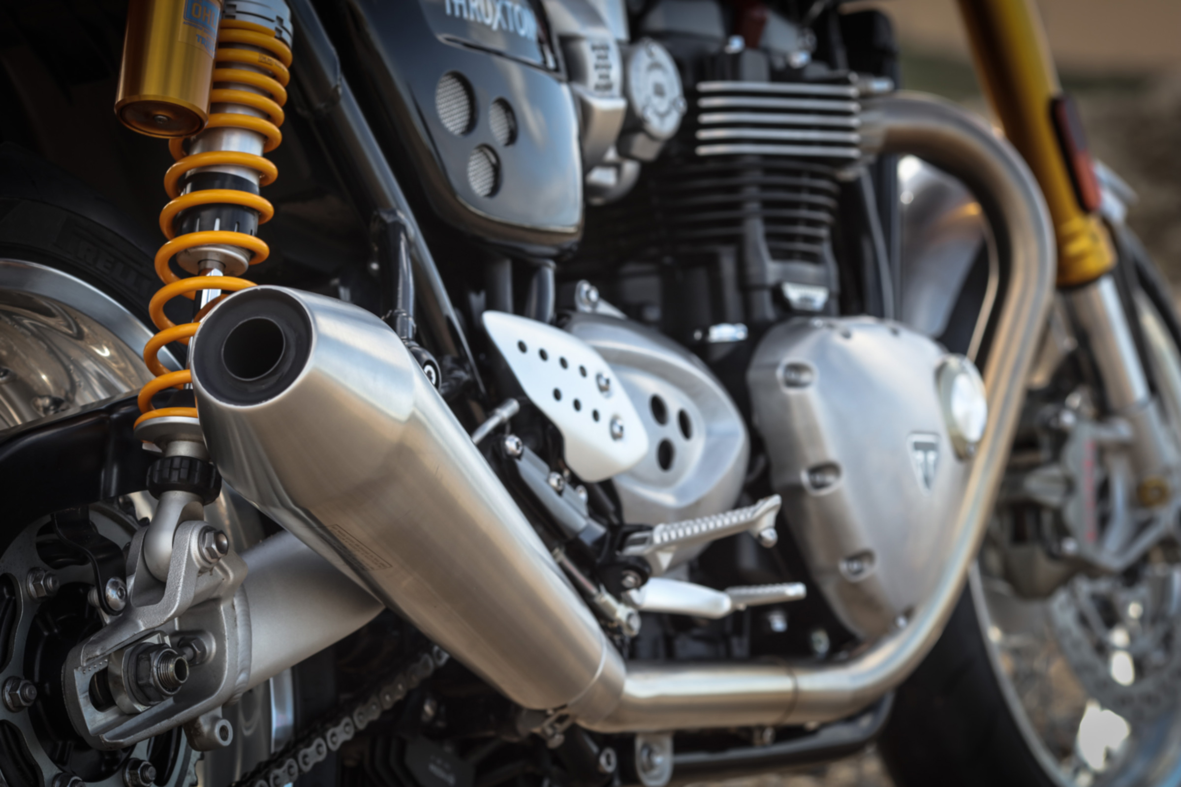 Triumph Thruxton R review - exhaust