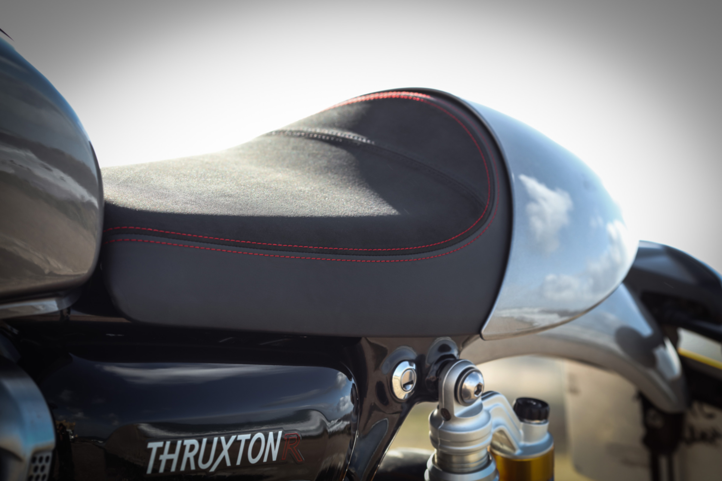 Triumph Thruxton R review - seating