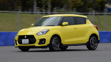Suzuki Swift Sport - front action