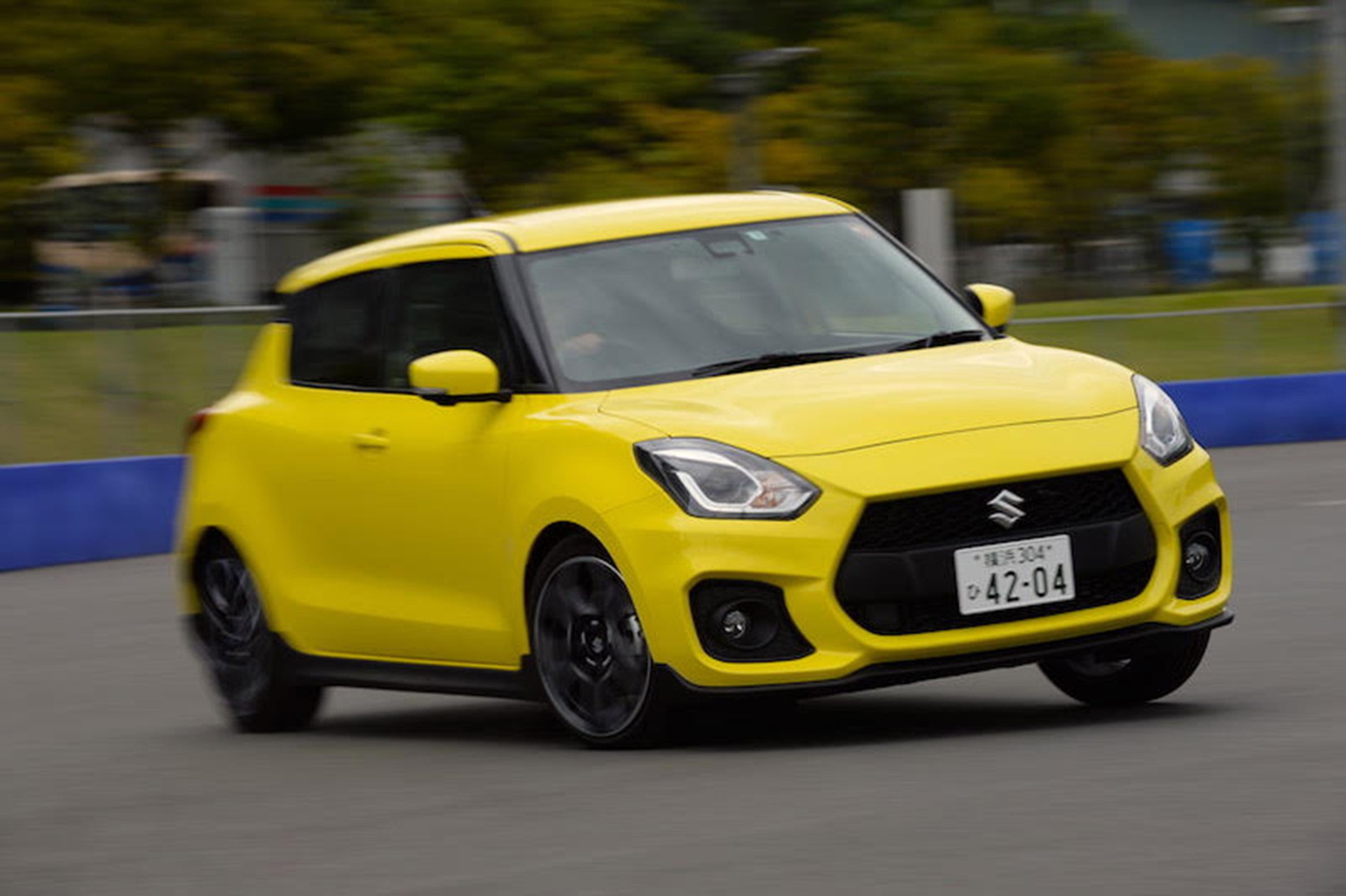 Suzuki Swift Sport - front
