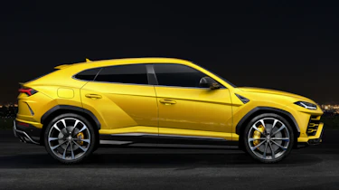 Lamborghini Urus - side profile