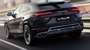 Lamborghini Urus - grey rear