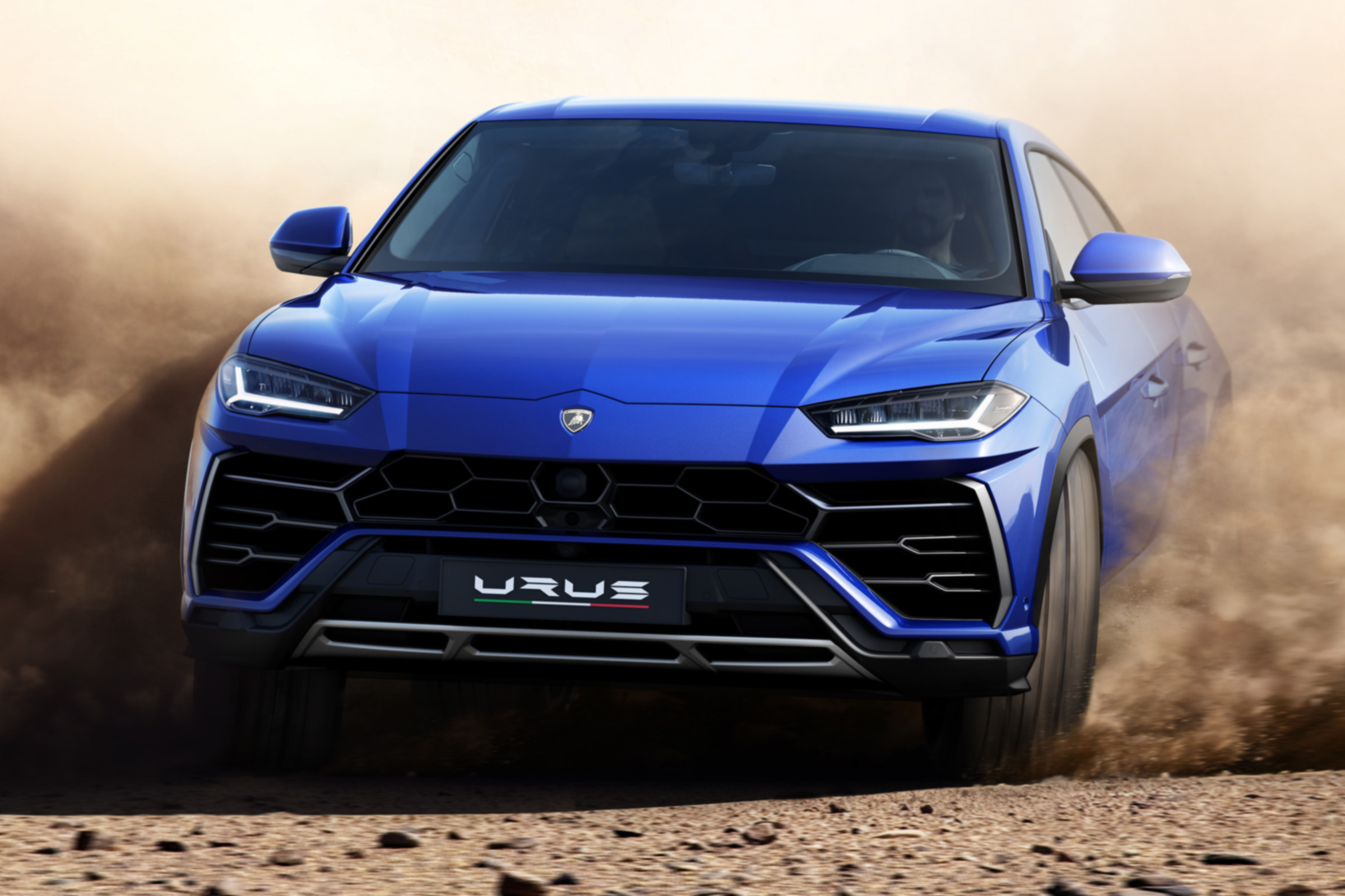 Lamborghini Urus - blue off road