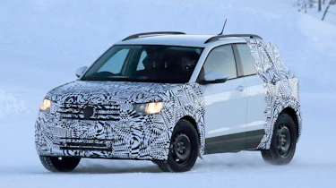 Volkswagen T-Cross - spy shot front/side