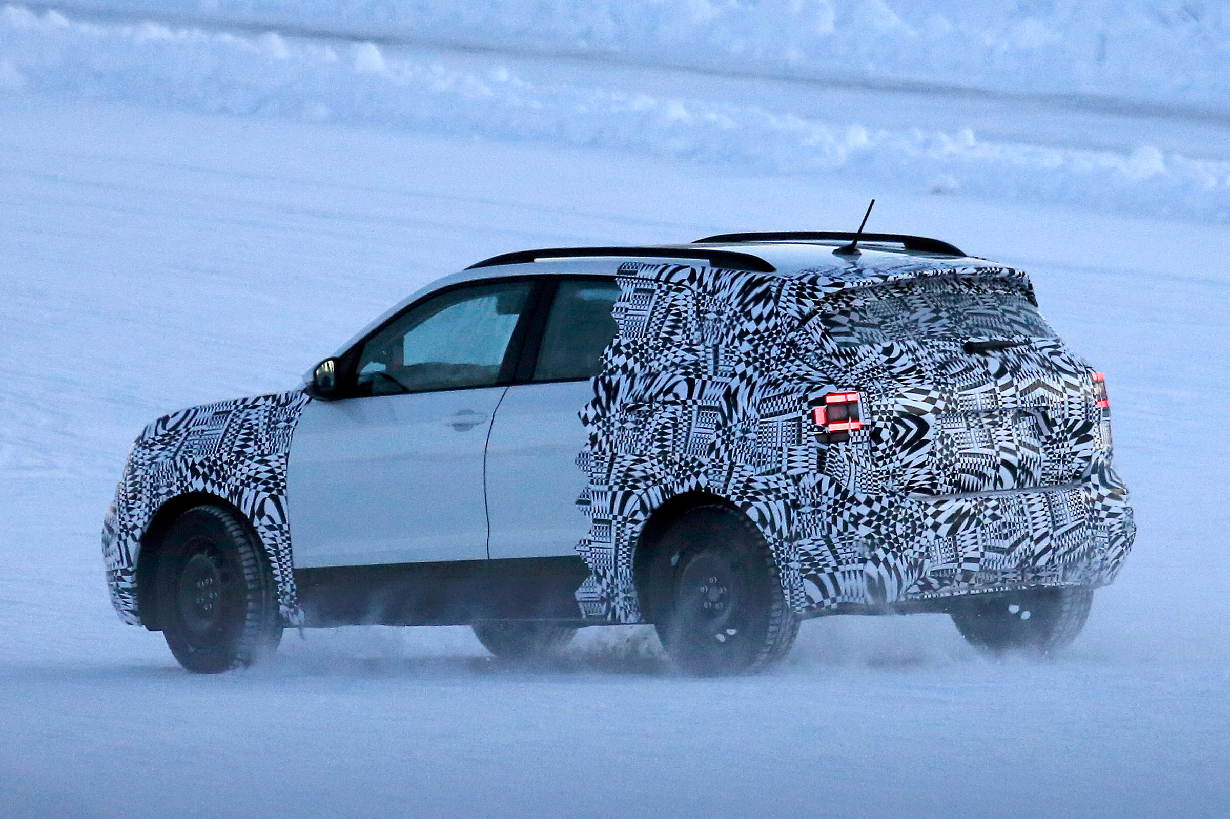 Volkswagen T-Cross - spy shot rear/side