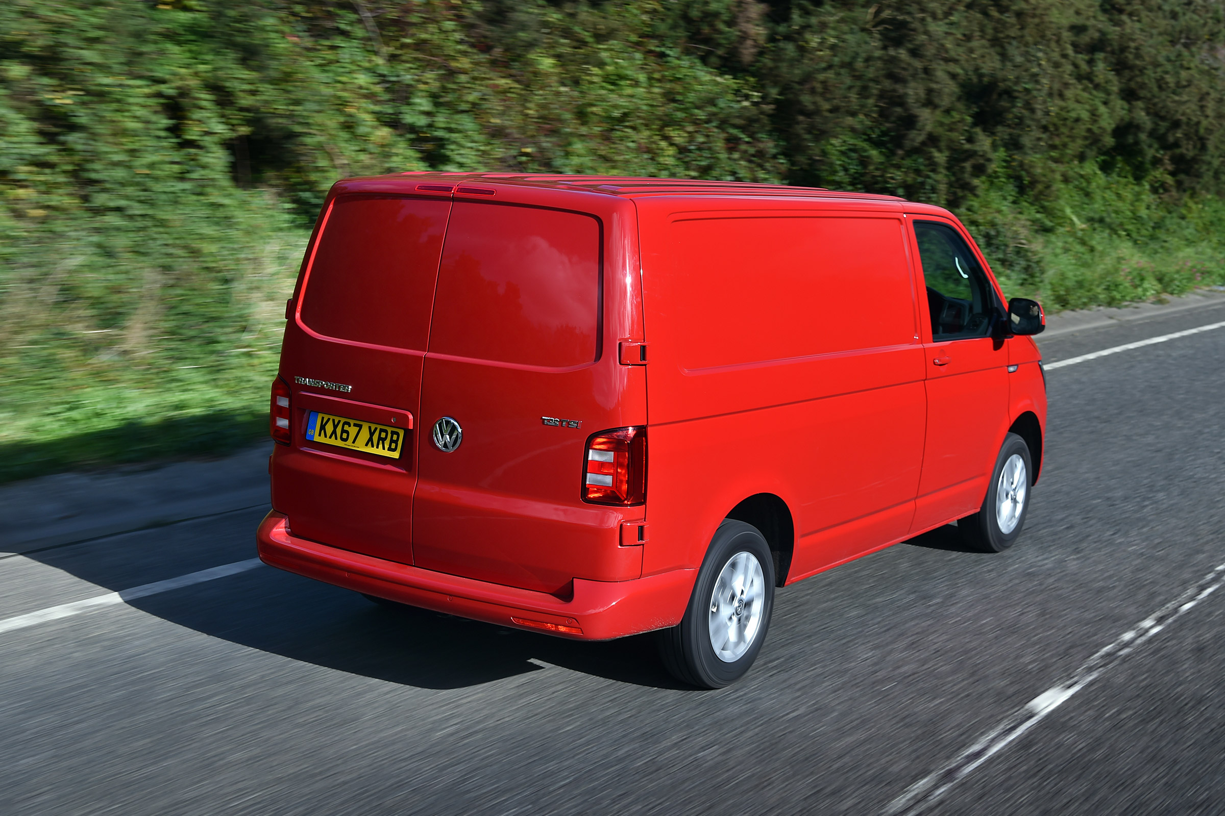 Volkswagen Transporter TSI petrol rear tracking