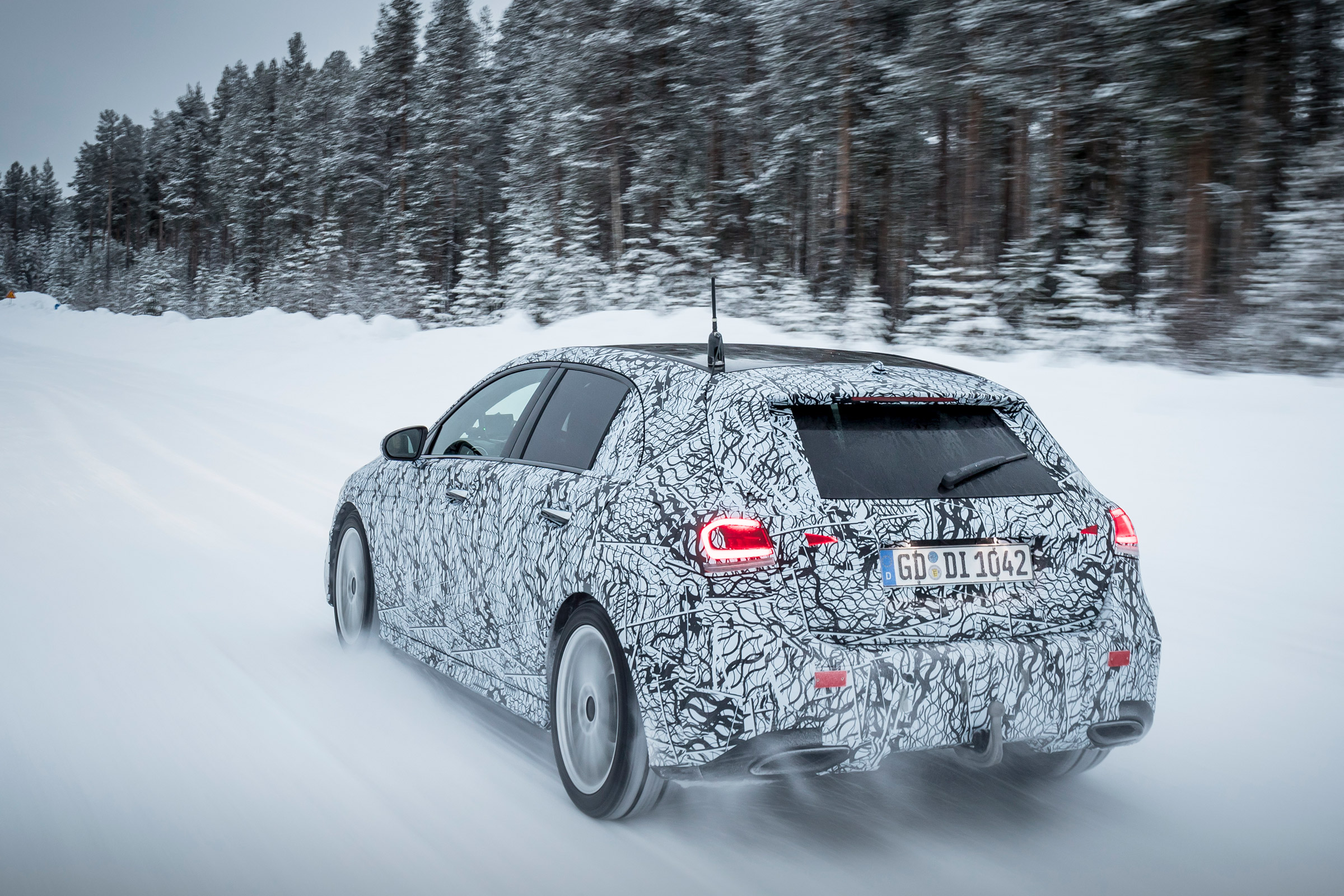 Mercedes A-Class 2018 ride rear