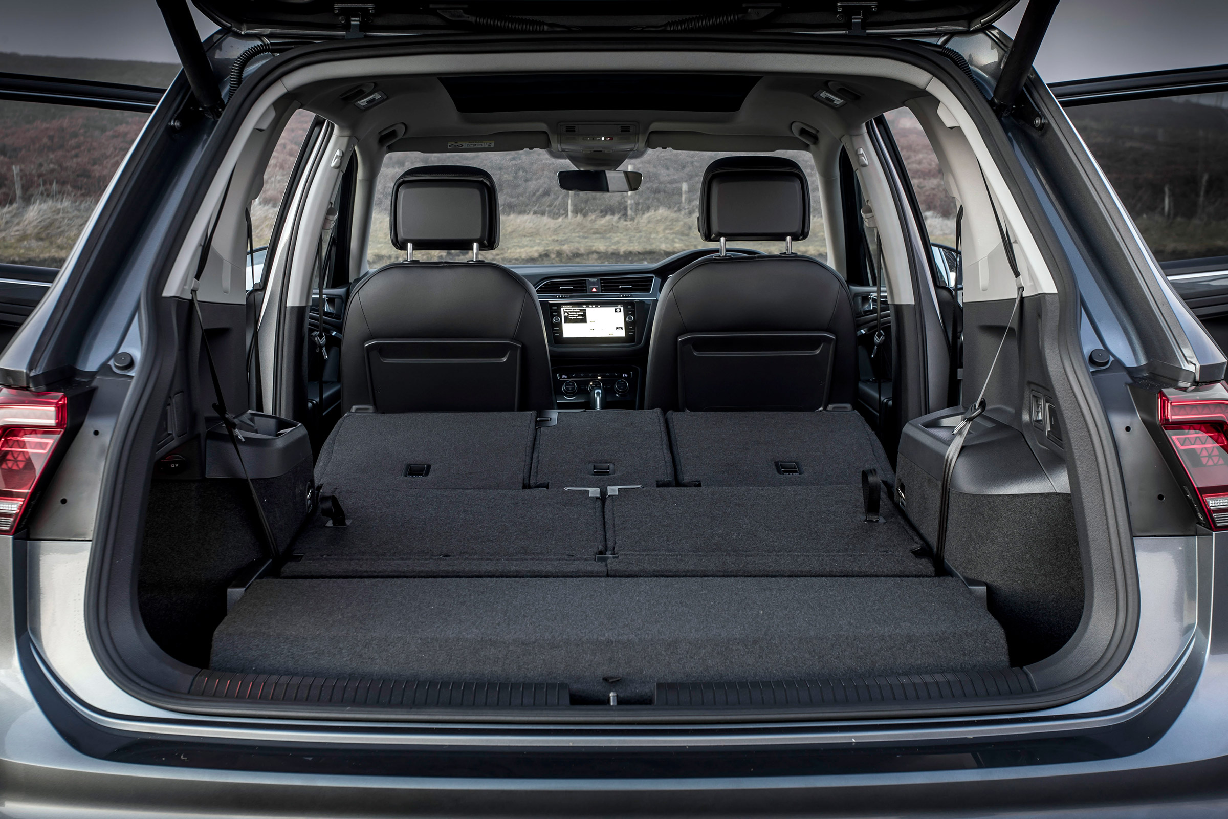 Volkswagen Tiguan Allspace - boot