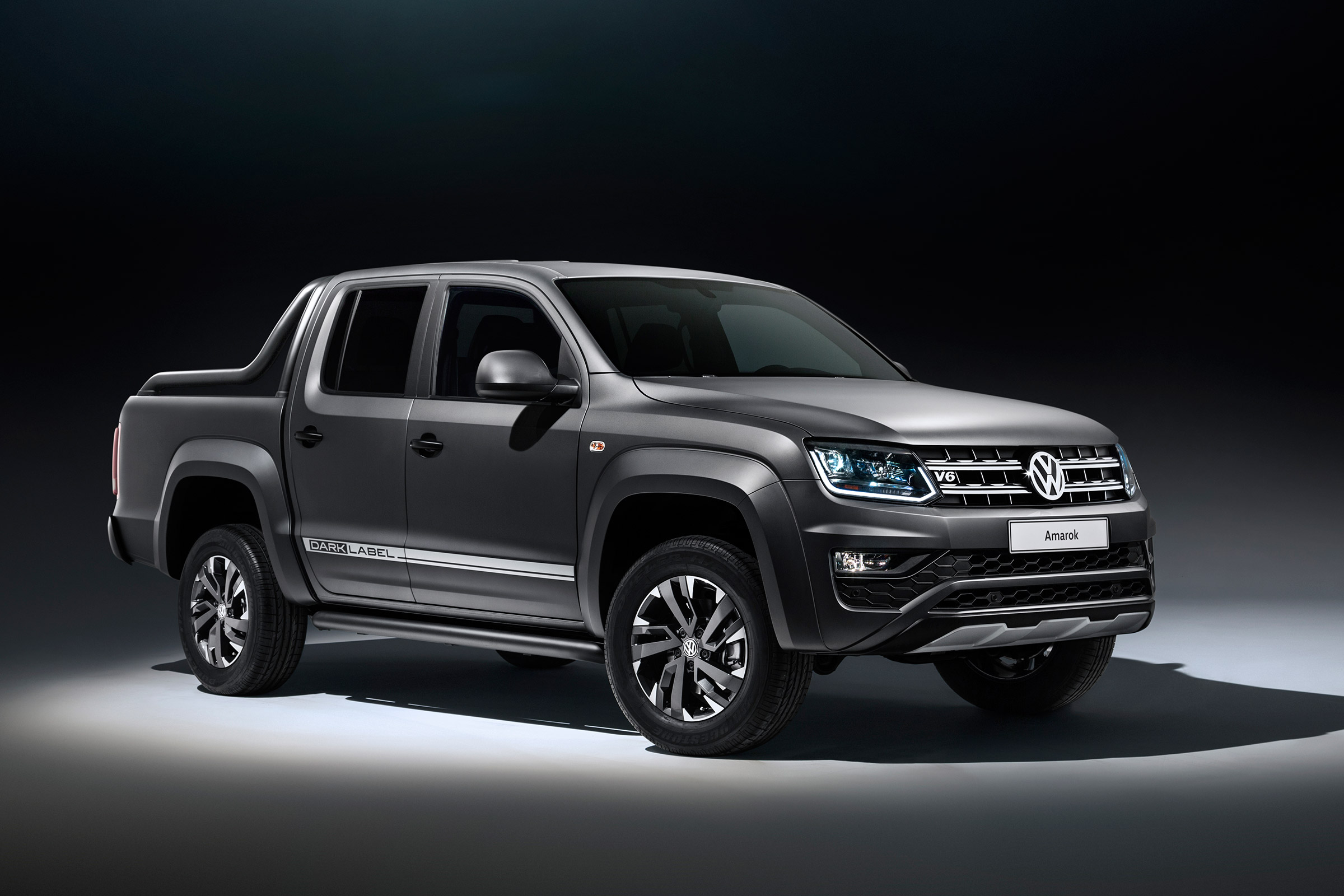 Volkswagen Amarok Dark Label