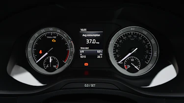 Skoda Karoq - speedo