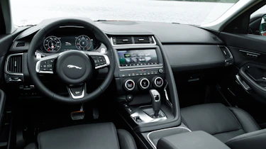 Jaguar E-Pace 240D diesel - interior